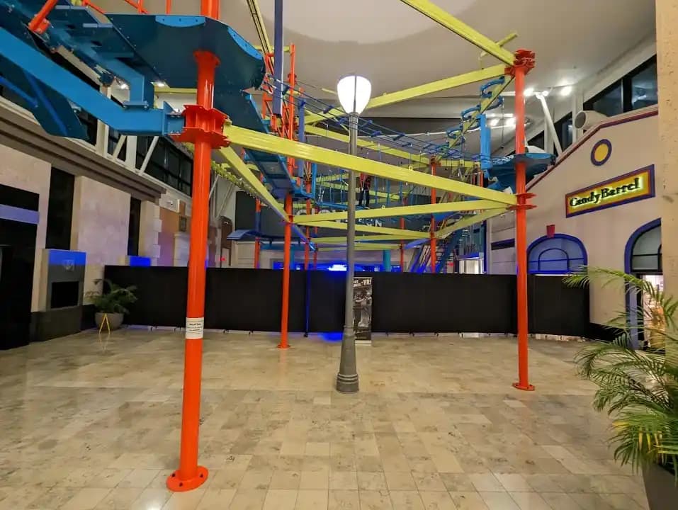 axe throwing experience at Elev8 Fun Tampa located in Tampa