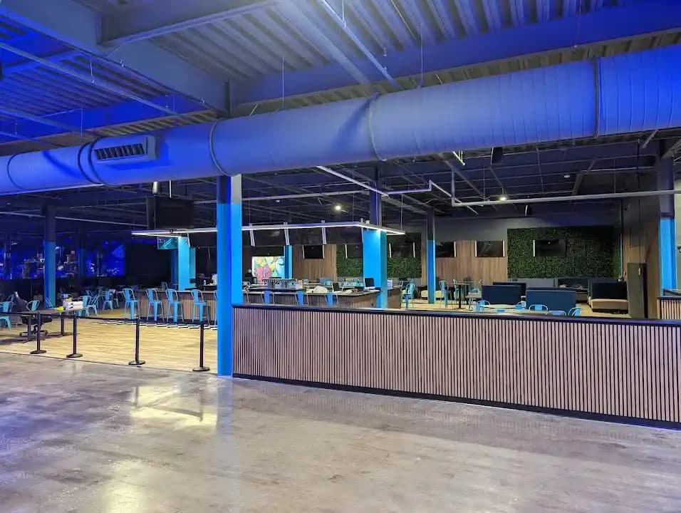 Photo of Elev8 Fun Tampa axe throwing activities in Tampa