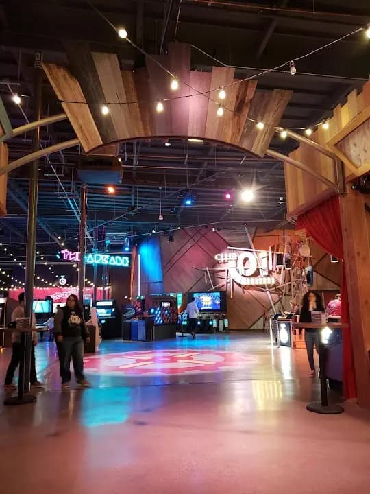 Two Bit Circus - vr games in Orlando