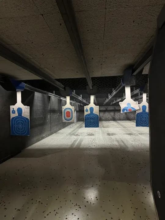 shooting ranges experience at Maxon Shooter's Supplies & Indoor Range located in Chicago