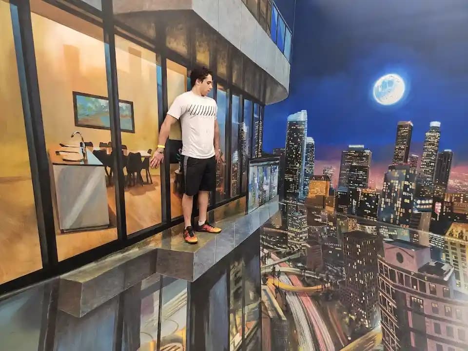 World of Illusions Los Angeles - Popular rage rooms destination in Los Angeles