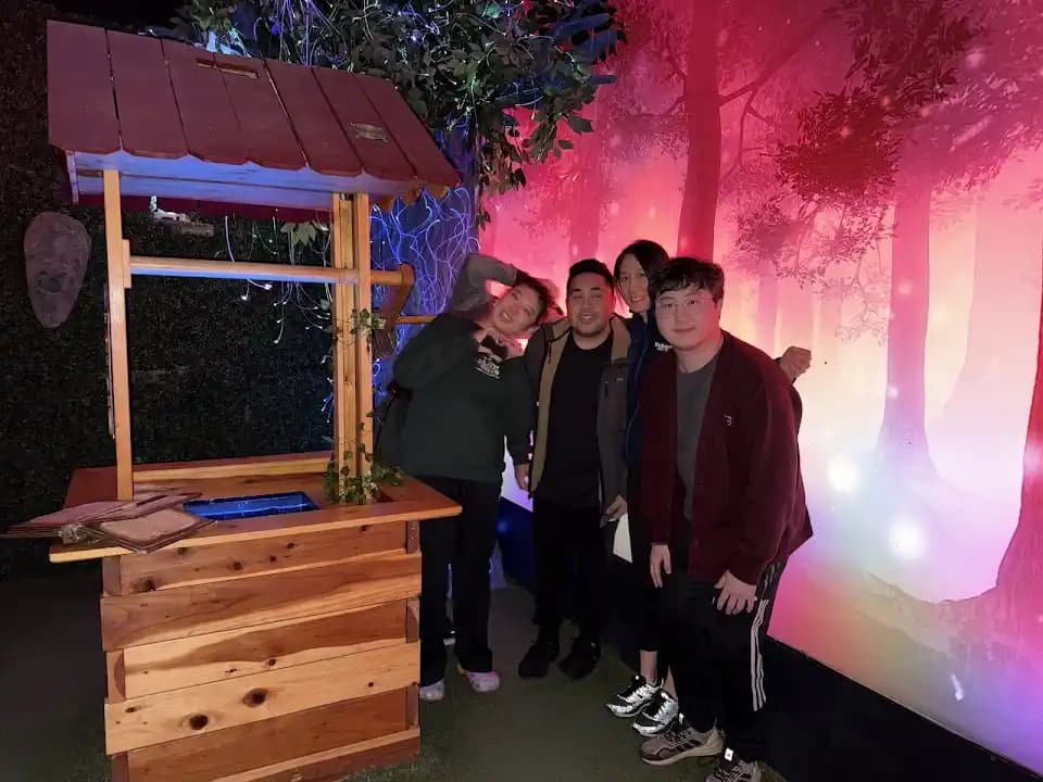 Photo of Maze Rooms Escape Game - Vermont escape rooms activities in Los Angeles