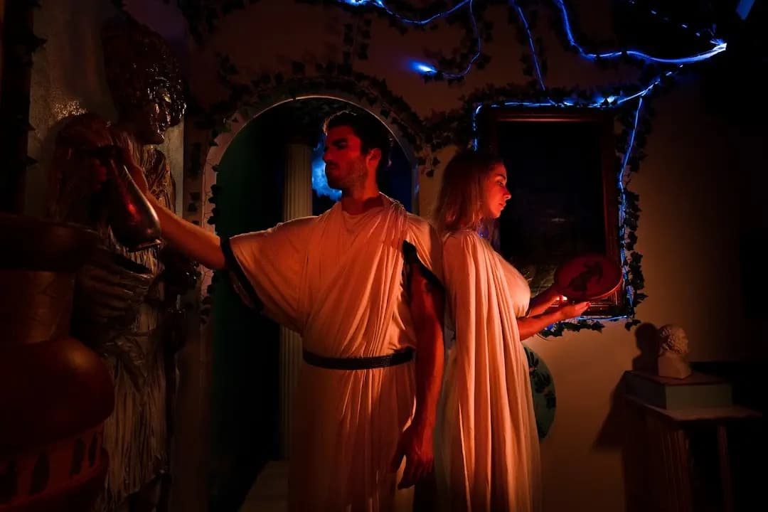 escape rooms experience at Maze Rooms Escape Game - Vermont located in Los Angeles