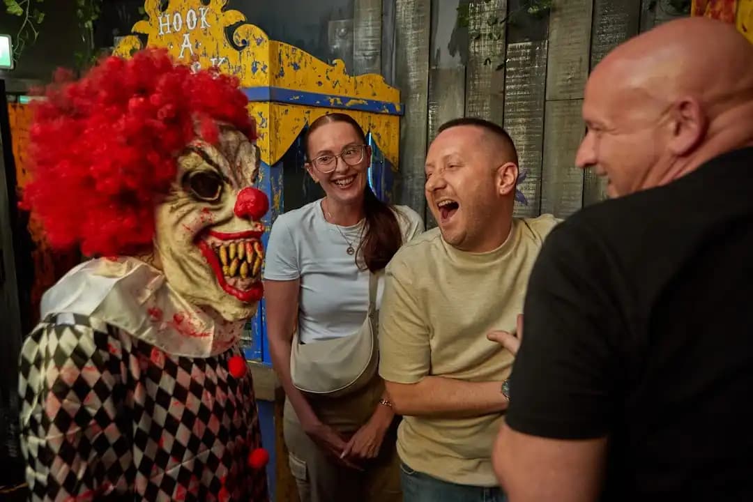Houdini's Escape Room Experience - Manchester Parrs Wood - Popular escape rooms destination in Manchester