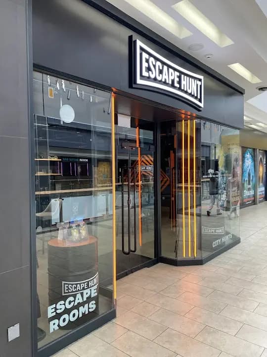 escape rooms experience at Escape Hunt Glasgow located in Glasgow
