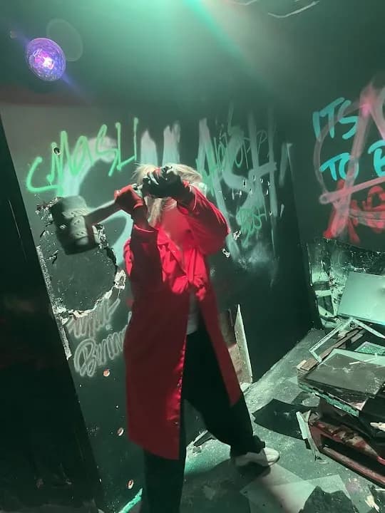 Rage Room Birmingham - Popular rage rooms destination in Birmingham