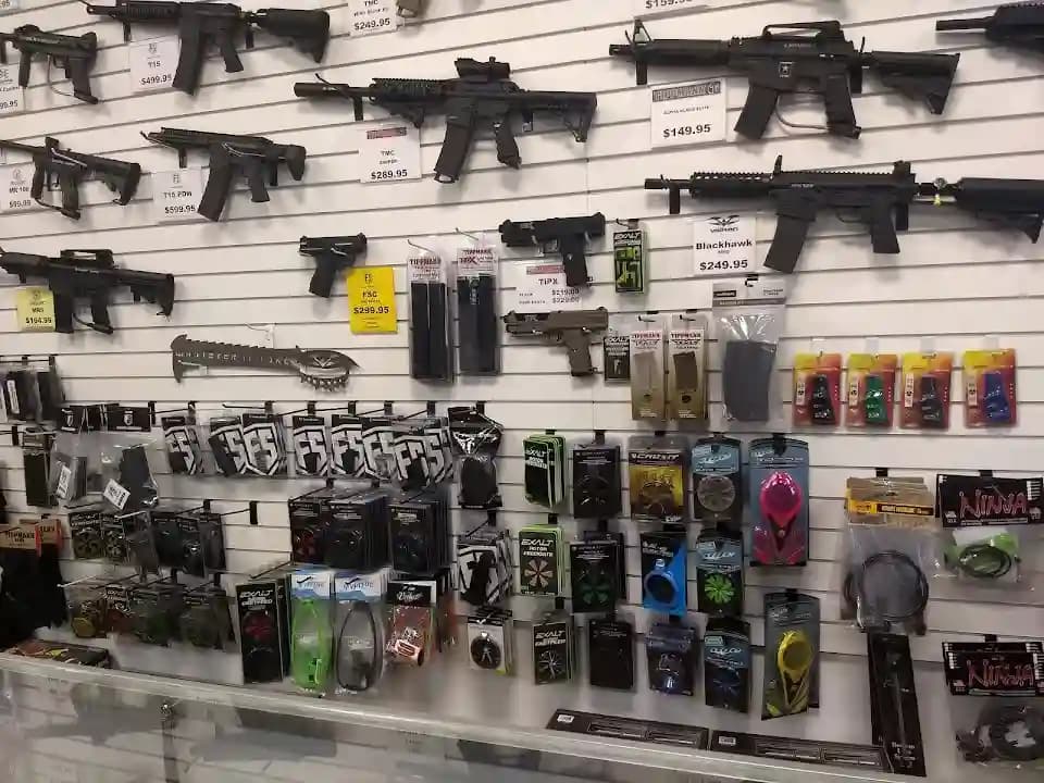 Discount Paintball - Paintball, Airsoft, Byrna Dealer - Popular paintball destination in Chicago