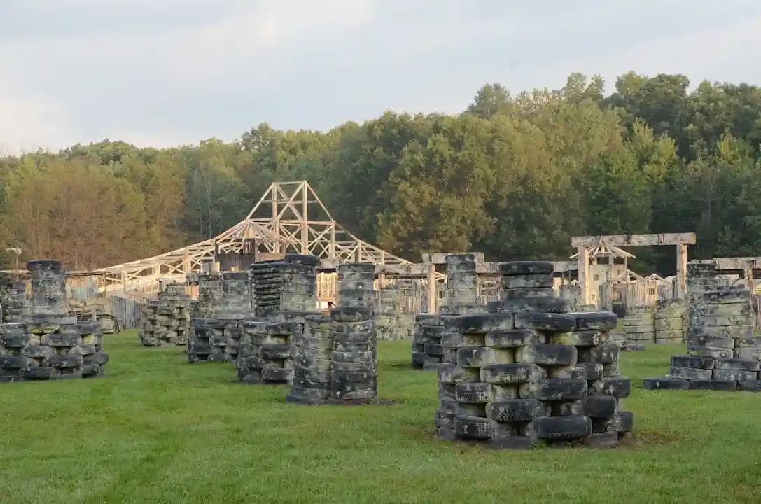 Interior view of Fort Knox Paintball paintball facility in Chicago