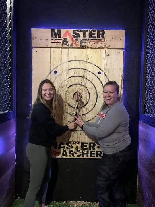 Master Axe Throwing - Popular axe throwing destination in Chicago