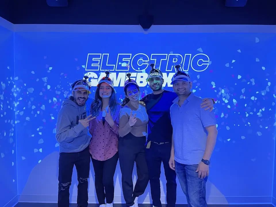 escape rooms experience at Immersive Gamebox - Oakbrook Center, Oakbrook located in Chicago