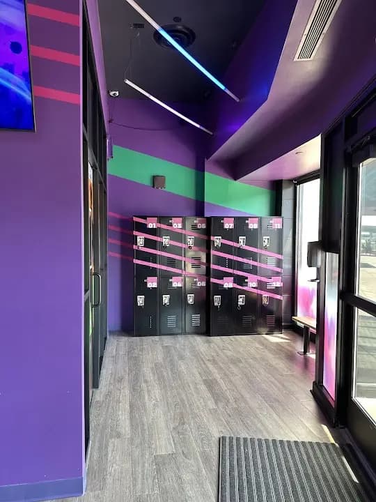 Interior view of Immersive Gamebox - Oakbrook Center, Oakbrook escape rooms facility in Chicago