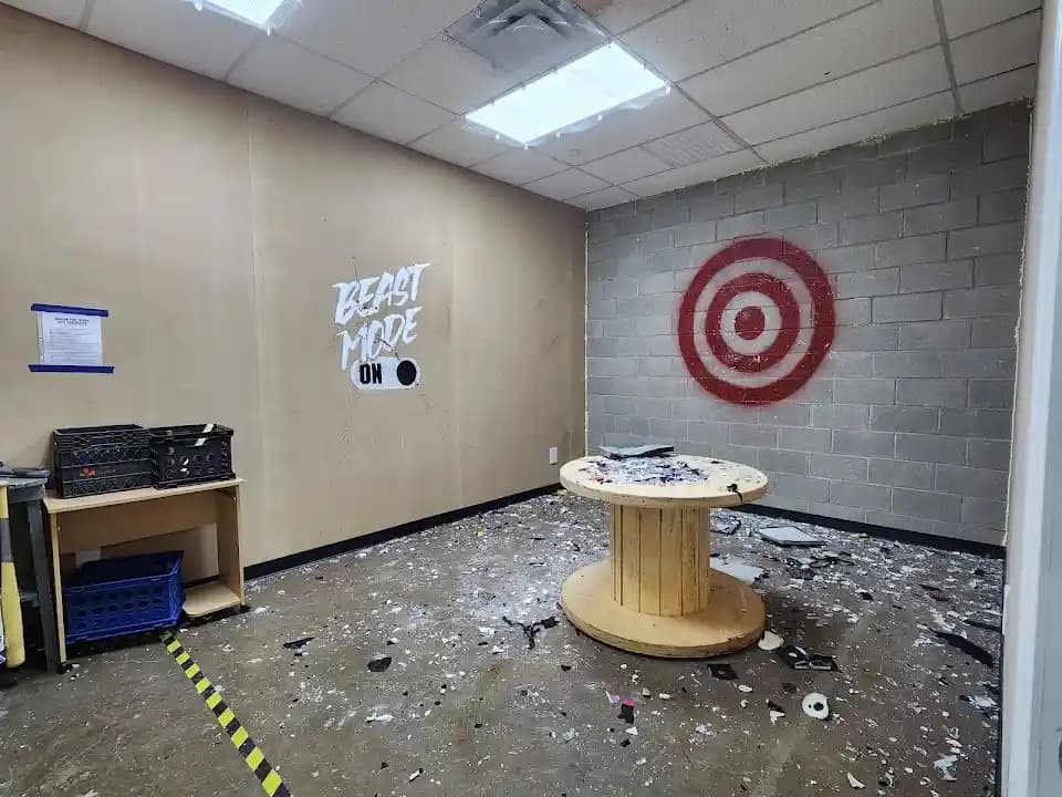 Splatter & Smash - Popular rage rooms destination in Dallas