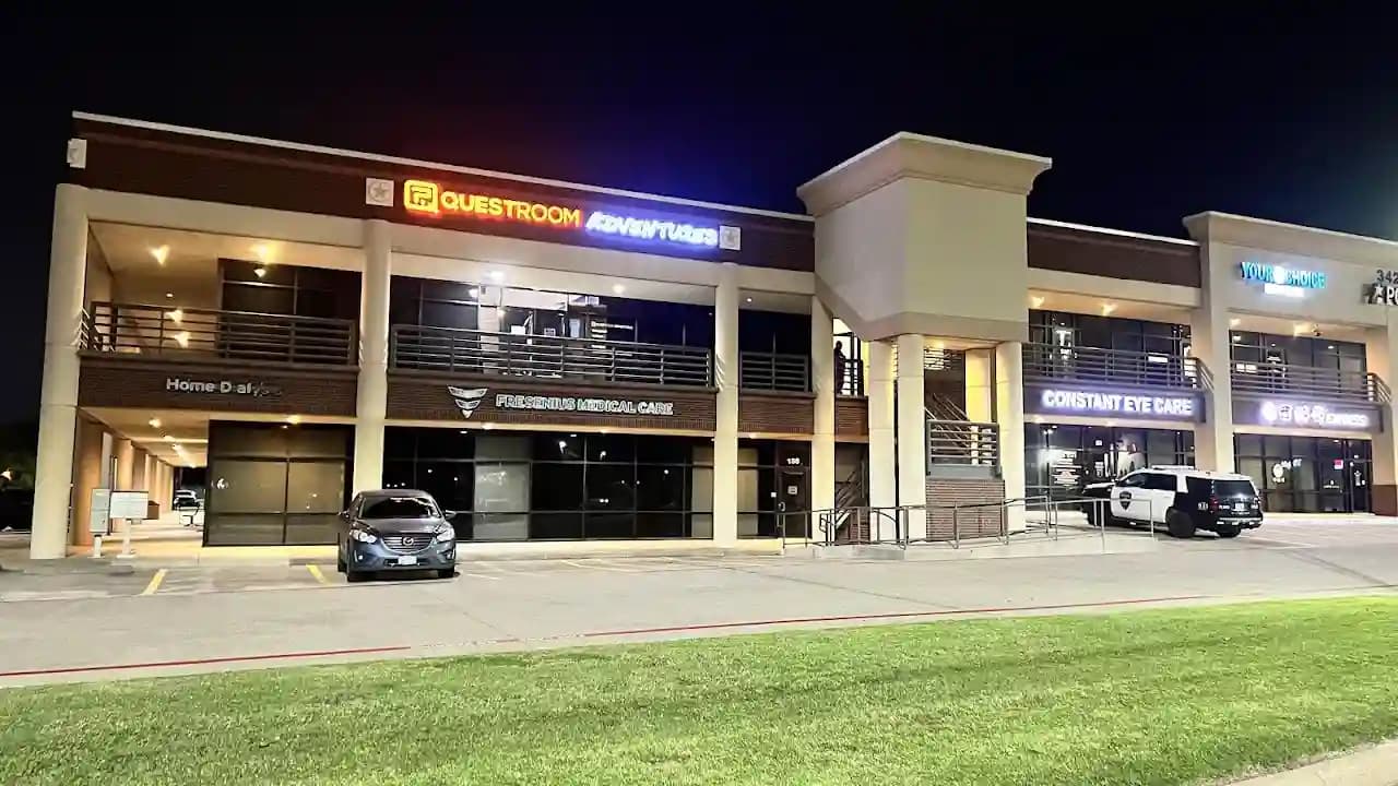 QUEST ROOM - Dallas Escape Rooms - Popular escape rooms destination in Dallas