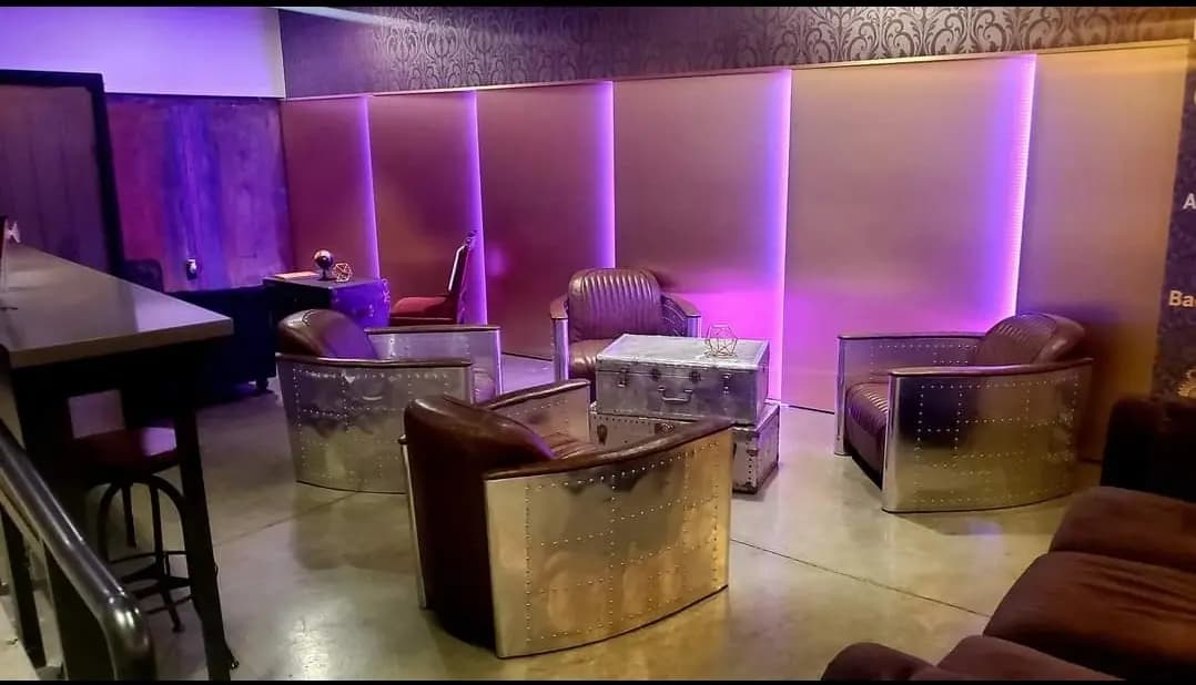 escape rooms experience at Escapology Escape Rooms Dallas - Victory Park located in Dallas