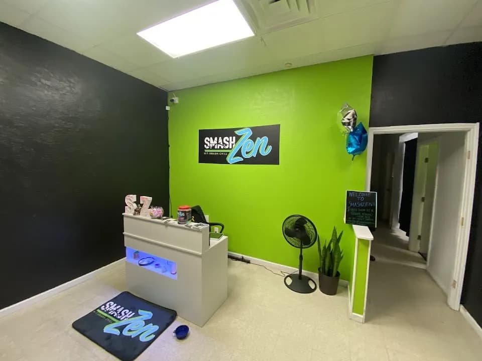 rage rooms experience at SmashZen | Rage and Splatter Room located in Houston