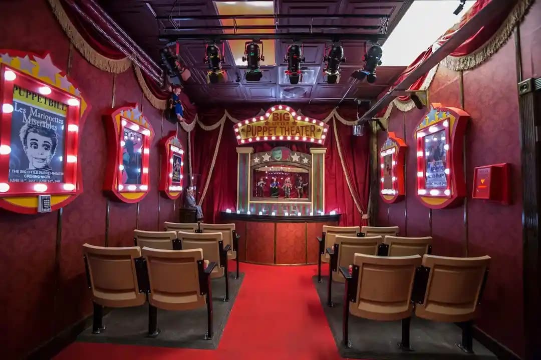 escape rooms experience at Escape The Room Texas located in Houston
