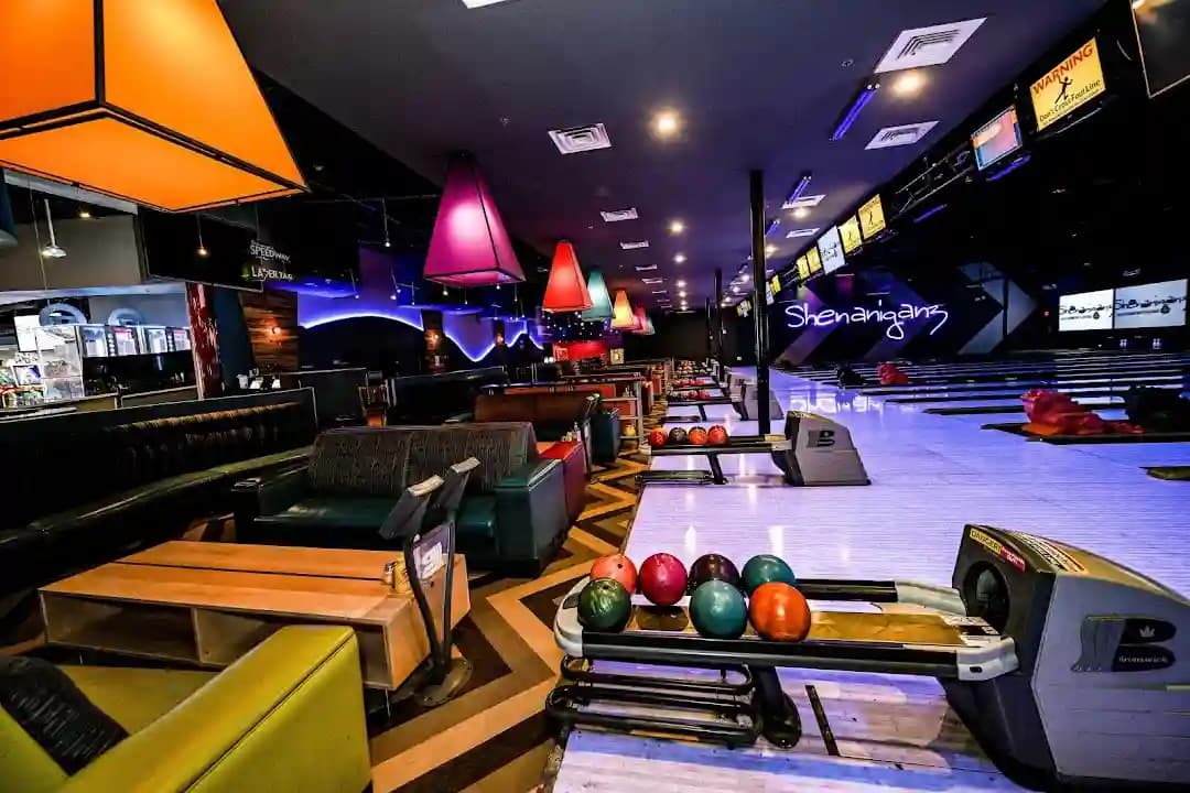 Shenaniganz Entertainment Center - Popular escape rooms destination in Dallas