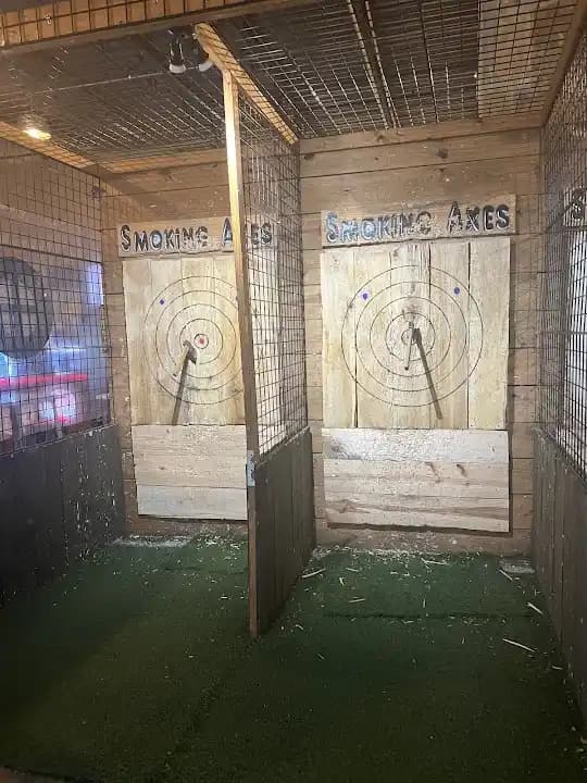 Smoking Axes - axe throwing in Dallas - Top rated
