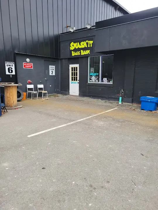 Interior view of SMASH*IT RAGE ROOM rage rooms facility in Toronto