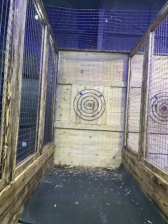 Hatchet House Texas - Popular axe throwing destination in Houston