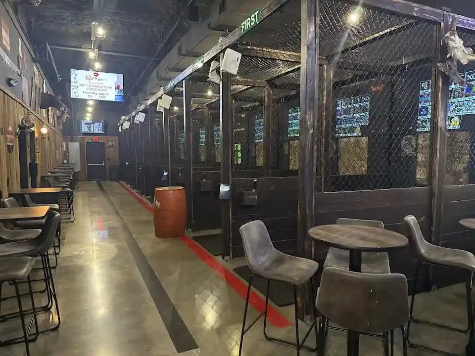 Axe-Mania - Popular axe throwing destination in Houston