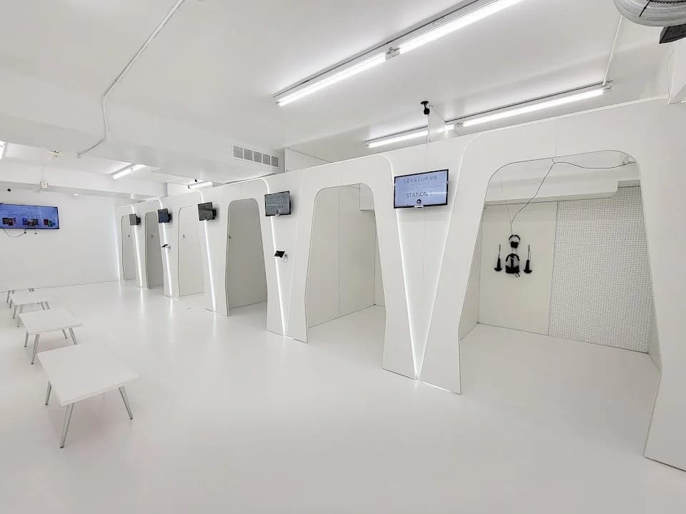 Interior view of Levelup Virtual Reality (VR) Arcade | Events, Parties, & Team Building vr games facility in Toronto