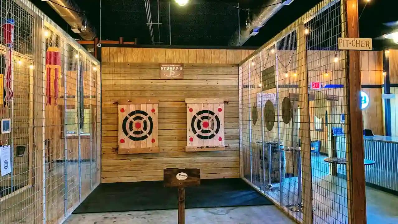 axe throwing experience at Stumpy’s Hatchet House - Tampa - Axe Throwing located in Tampa