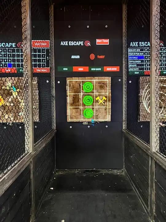 axe throwing experience at Axe Escape - Axe Throwing Austin located in Austin