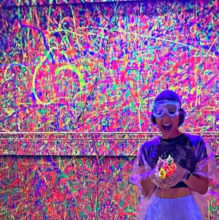 rage rooms experience at Raging Axe & Splatter Paints located in Austin