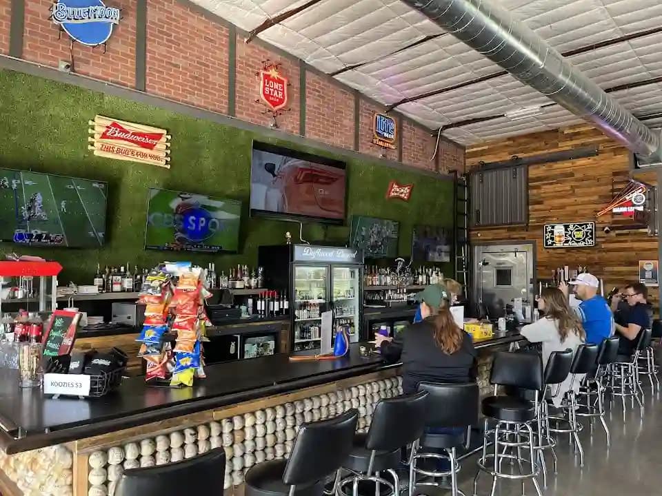 axe throwing experience at Driftwood Axe House & Bar located in Austin