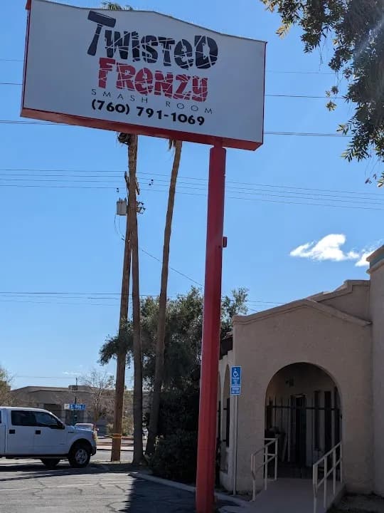 Twisted Frenzy Smash Room - rage rooms in San Diego - Top rated