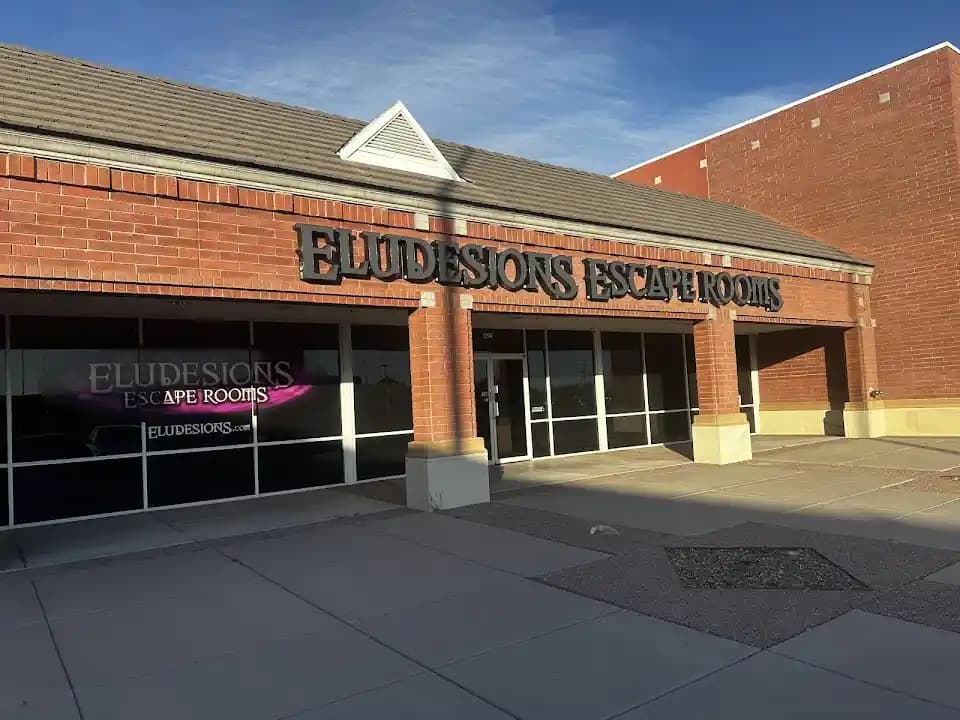 escape rooms experience at Eludesions Escape Rooms located in Phoenix