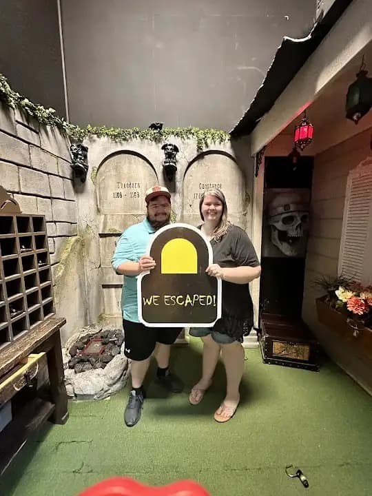 axe throwing experience at AXESCAPE ROOM/ Escape Room located in Phoenix