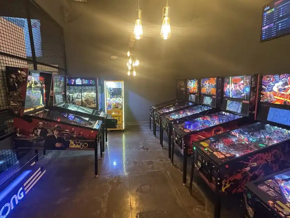 axe throwing experience at The Mighty Axe located in Phoenix