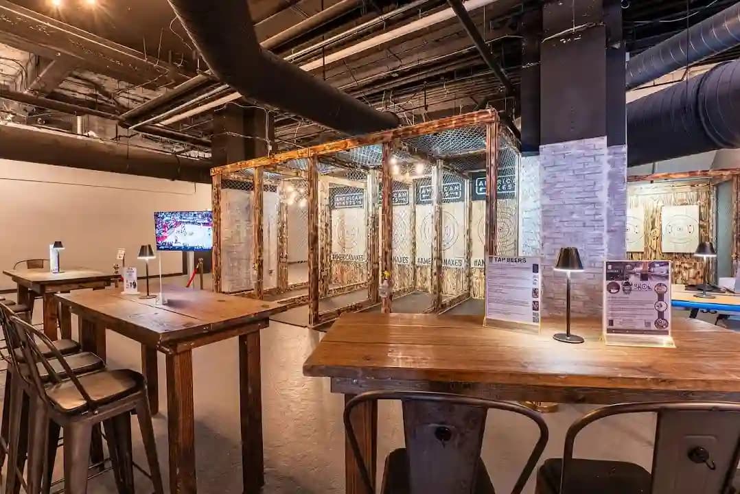 axe throwing experience at American Axes - Axe Throwing Downtown Atlanta located in Atlanta