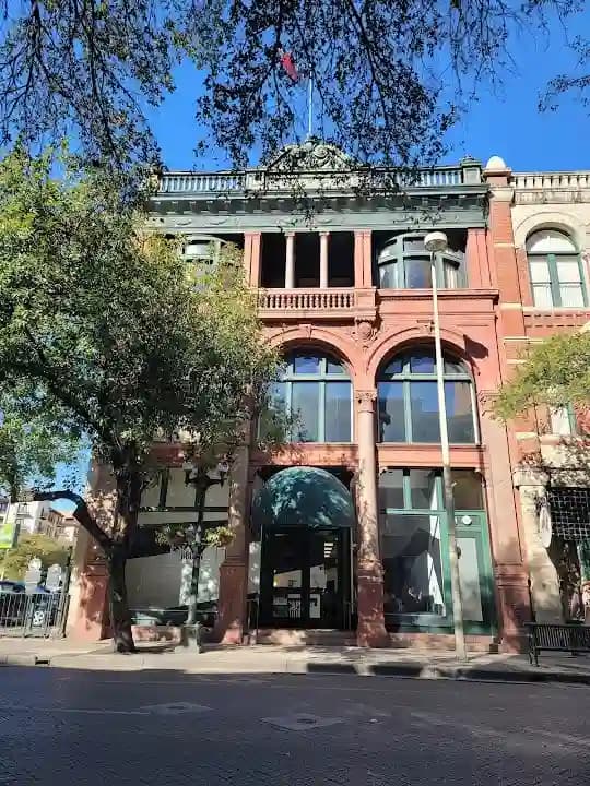 escape rooms experience at Escape the Room San Antonio located in San Antonio