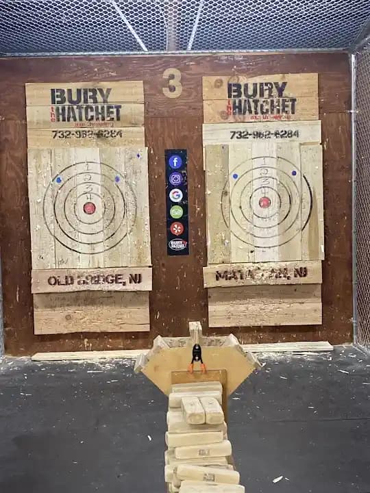 Bury The Hatchet Old Bridge - Axe Throwing - axe throwing in Philadelphia - Top rated