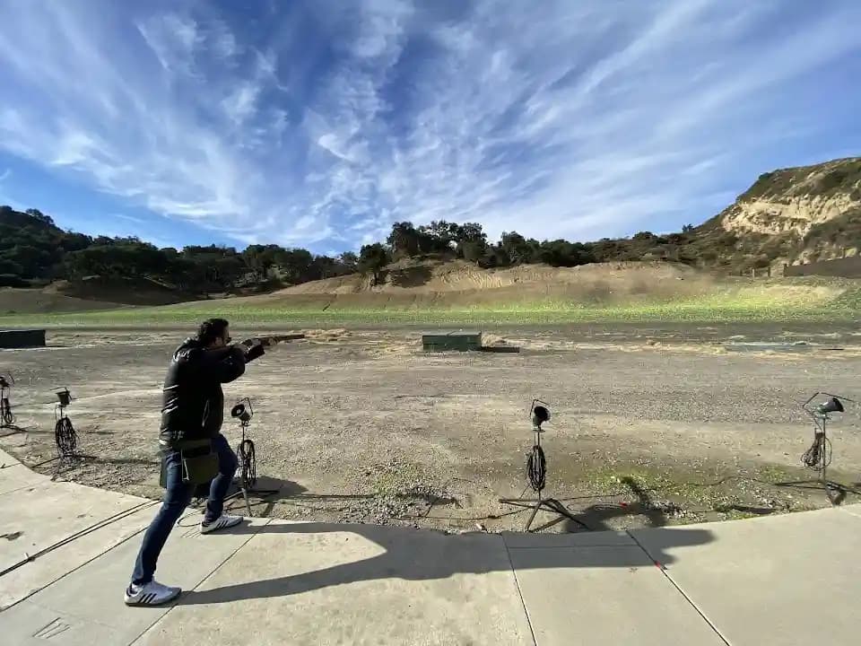 Oak Tree Gun Club - Popular shooting ranges destination in Los Angeles