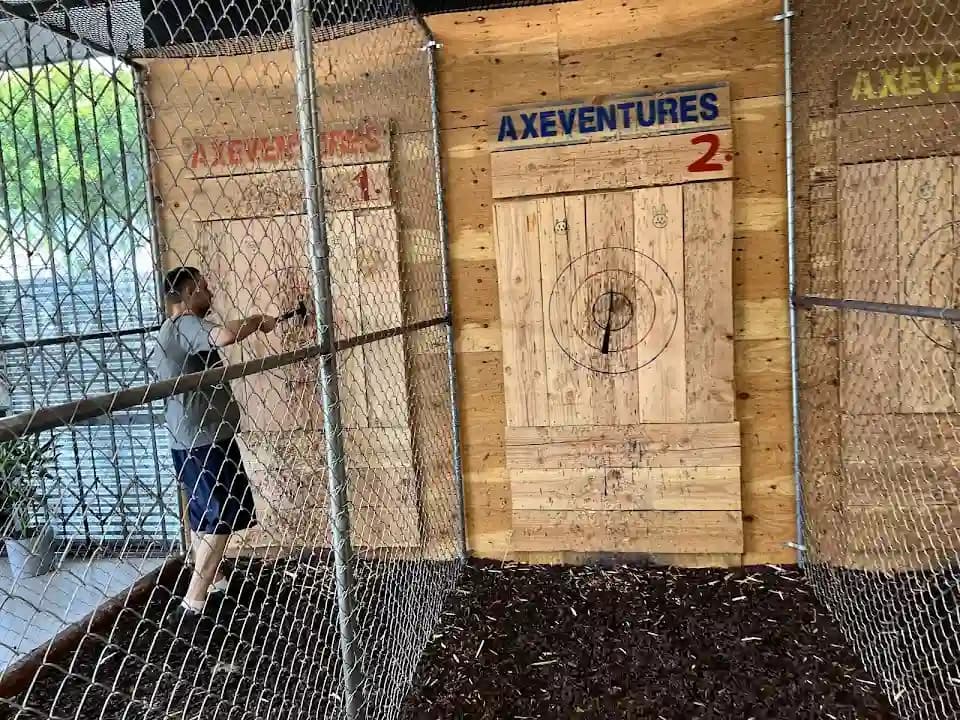 axe throwing experience at Axe Ventures LA | Axe Throwing & Rage Room in Los Angeles located in Dallas