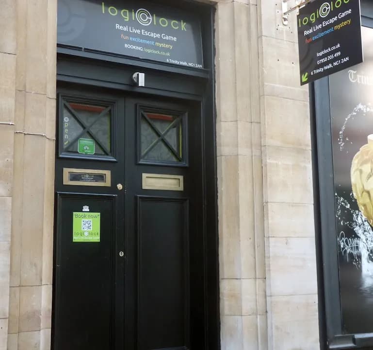 escape rooms experience at Logiclock Escape Rooms located in Birmingham