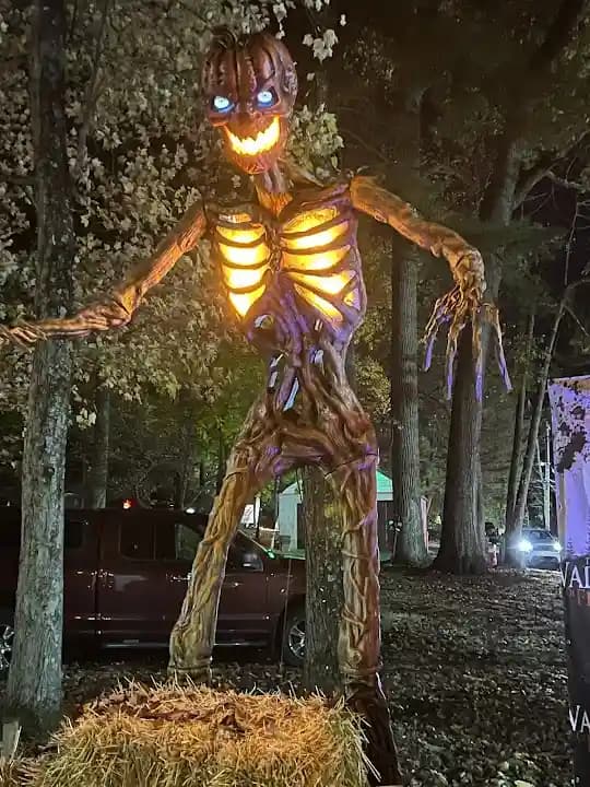 escape rooms experience at The Valley Of Fear and The Original Haunted Hayride located in Philadelphia