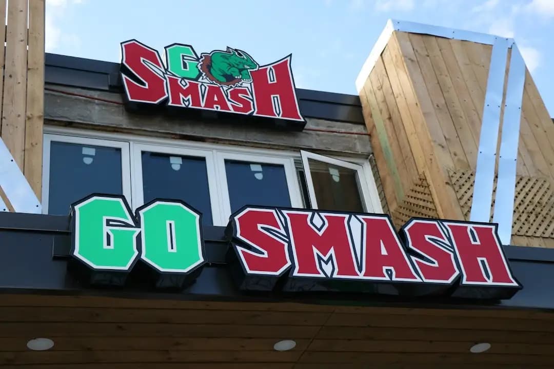 Go Smash Canada - rage rooms in Toronto