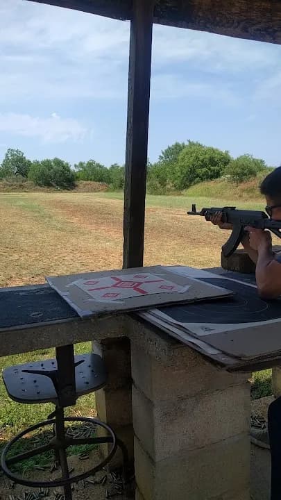 shooting ranges experience at Blackhawk Shooting Range located in San Antonio