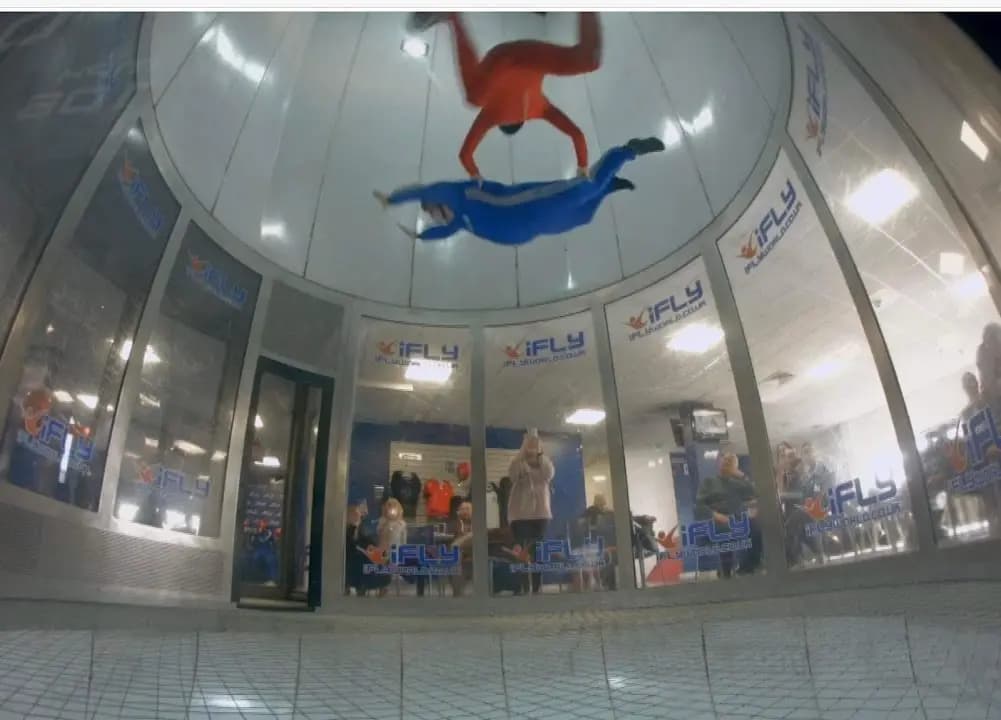 vr games experience at iFLY Manchester Indoor Skydiving located in Manchester