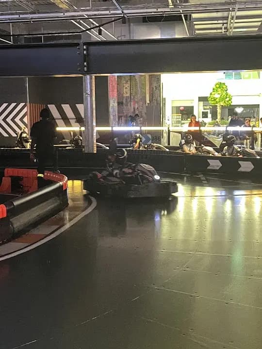 vr games experience at Gravity Esports Arena located in London